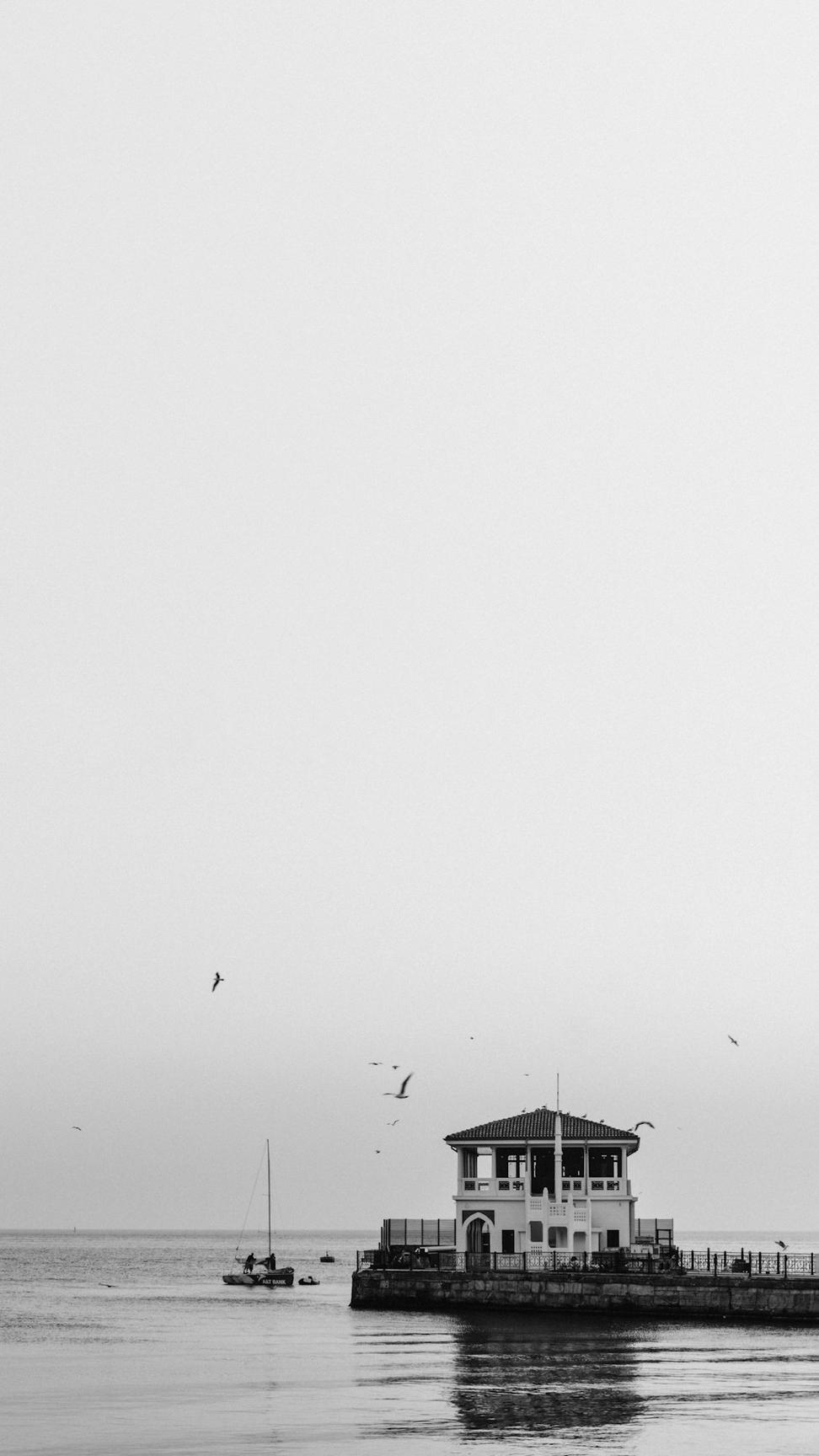 Rooftop Lounge