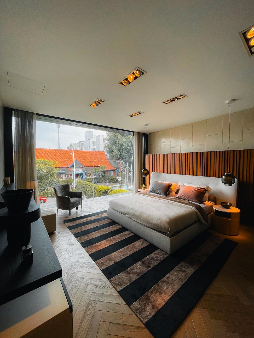 Luxury Hotel Room